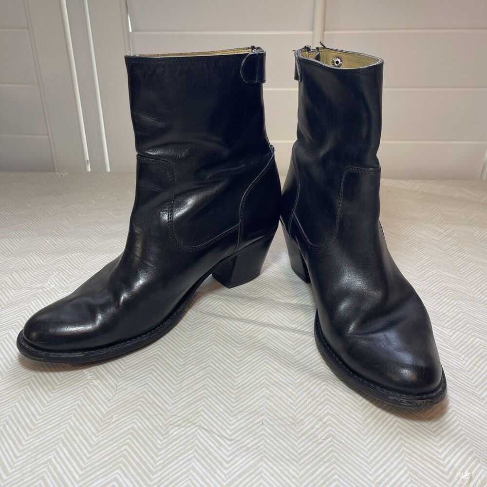 FRYE‎ Jackie Button Short Black LEATHER Boots Western MOTO Ankle Booties Zip 8